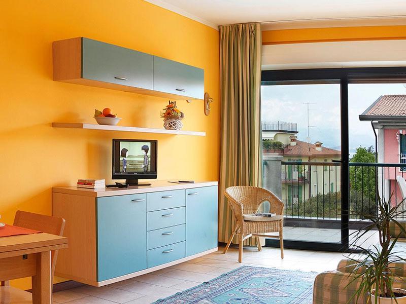 Residence Spiaggia D'Oro Десенцано дел Гарда Екстериор снимка